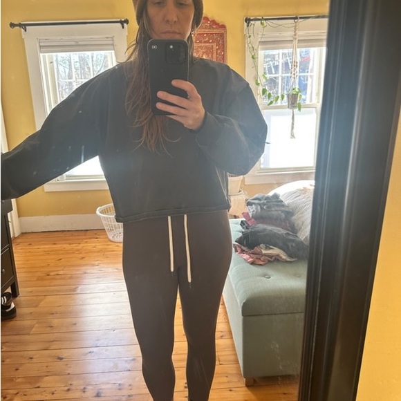 Rudy Jude Gardener Crop in Ink - Picture 9 of 9